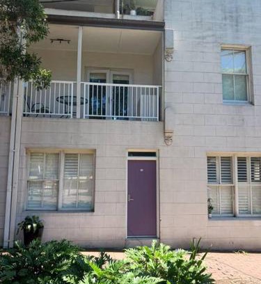 Ultimo Apartment | Classic Metro 3 Level Terrace
