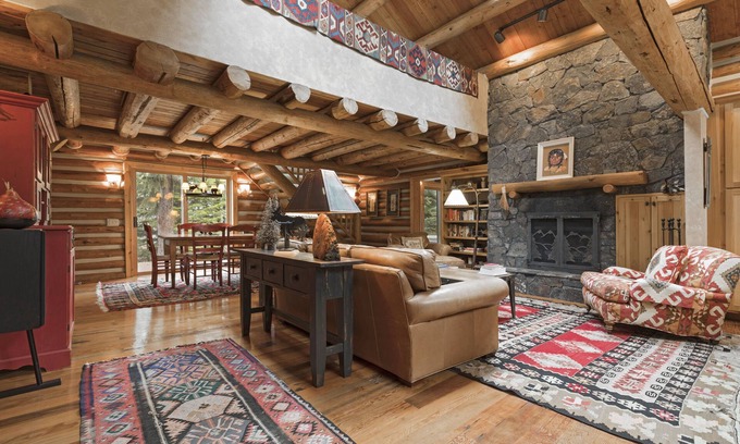 Whitefish House | Classic Montana Lake Home