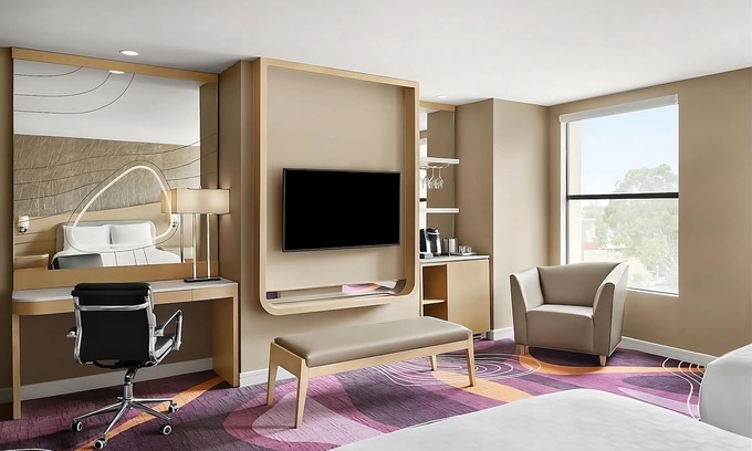 Pasadena Hotel | Classic Room, Onsite Pool, Close to World-Class Museums!