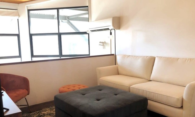 Bulimba Apartment | Classic Woolstore Apartment in Teneriffe