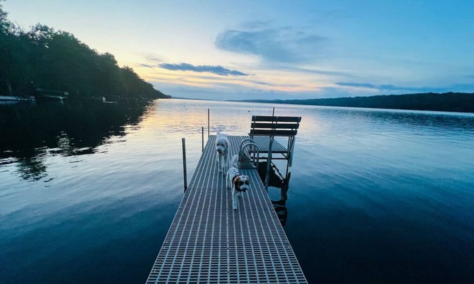 Moravia Cottage | Classmates Cottage on the Cove, Skaneateles Lake!