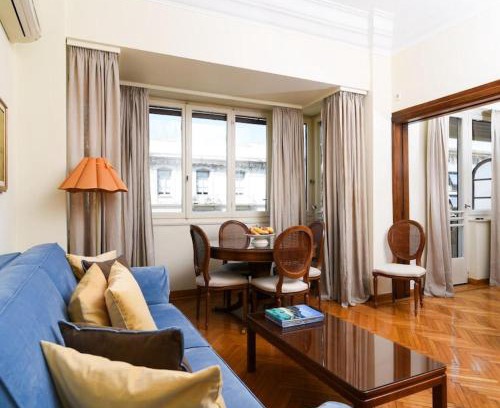 Mousio Apartment | Classy Apartment in the Heart of Athens