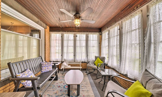 North Lima House | Classy Colonial House w/ Furnished Sunroom!