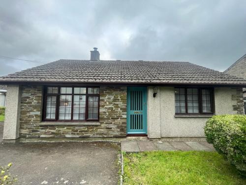 Roche House | Clay Cottage
