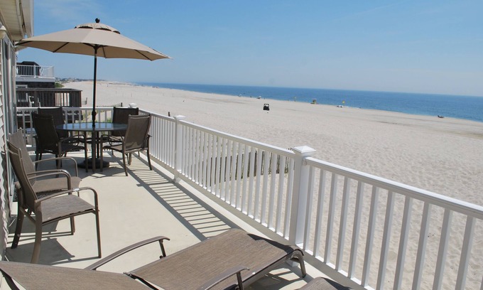 South Beach Haven House | Clean and Up-to-Date Oceanfront Duplex