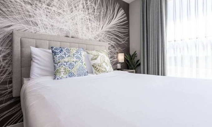 Old Town House | Clean & Cozy Studio in the ❤️ of it All with WiFi, Cable, Parking