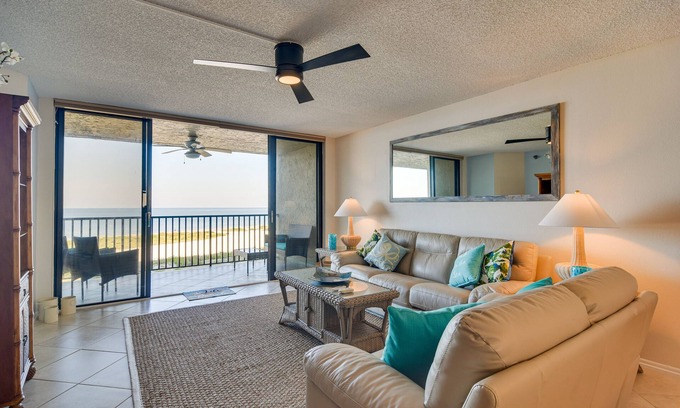 Sand Key Condo | Clearwater Beachfront Condo w/Heated Pool Access!