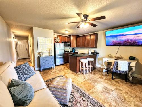 Mid America Apartment | Clearwater Luxe!