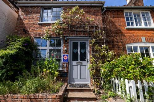 Tealby House | Clematis Cottage Tealby LN8 3XU