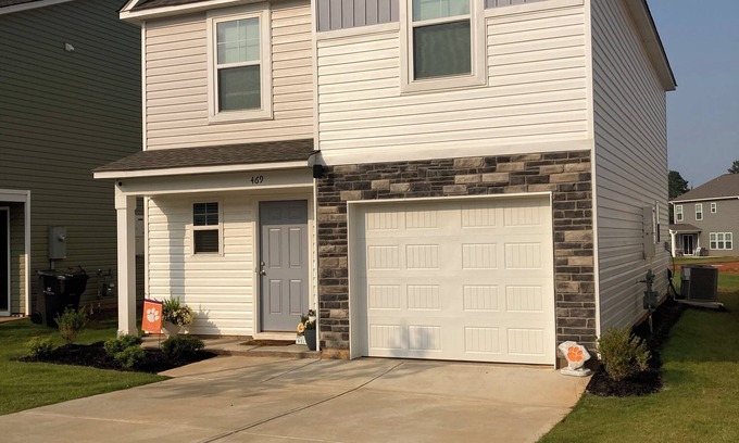 Pendleton House | Clemson Family Retreat: Quaint 3-bedroom house near Pendleton and Clemson area