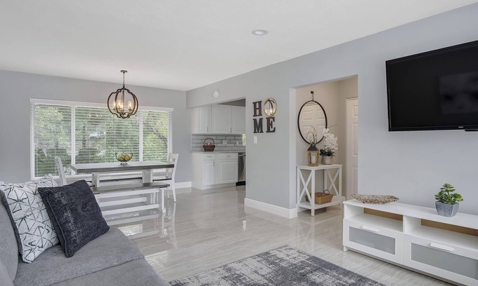Clermont House | Clermont Retreat close to lakes and Disney
