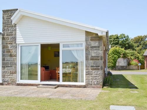 Freshwater House | Cliff End