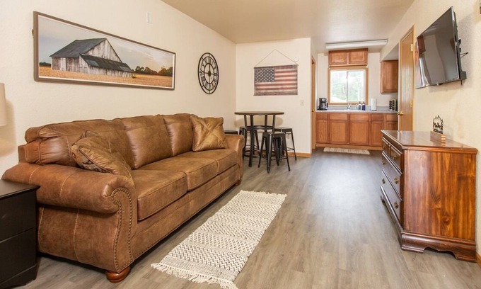 Rimrock Apartment | *Cliff View Apts #2*King Bed*Private Balcony*