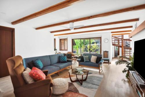 Clifton Springs House | Clifton Retreat large family home new renovation