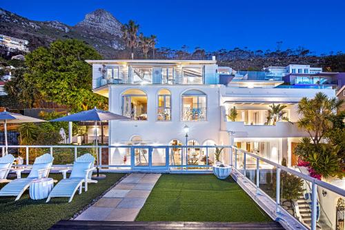 Clifton Apartment | Clifton YOLO Spaces - Clifton Sea View Apartments
