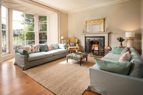 Gattonside House | Cloister House