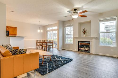 Carmel House | Close to Main Street Townhome in Zionsville