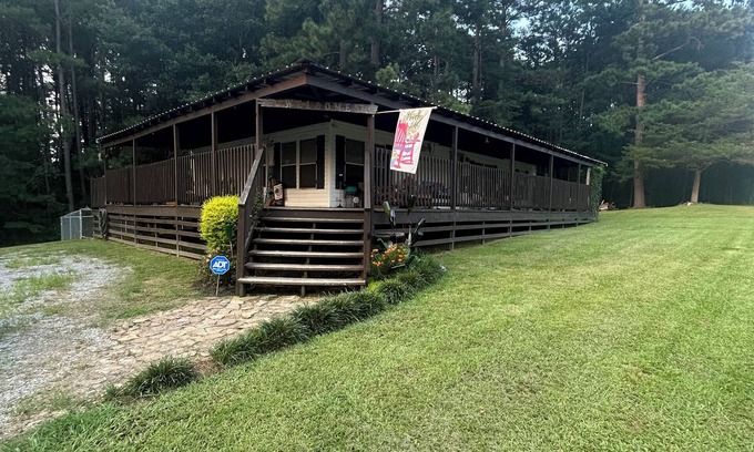 Cullman House | Close to Smith Lake beach and Smith Lake boat dock.Adjacent to Smith Lake Park.