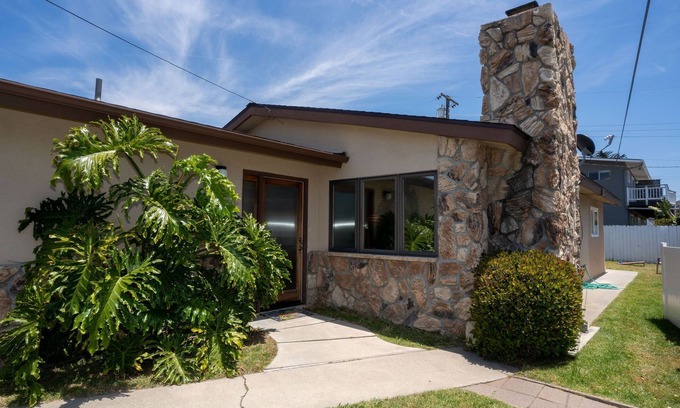 Cayucos House | Close to the beach and town, pet friendly!