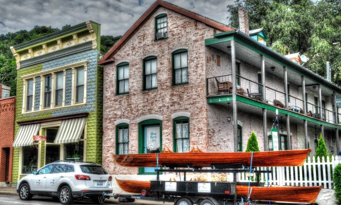 Alma Bed & Breakfast | CLOSED FOR 2023 SEASON