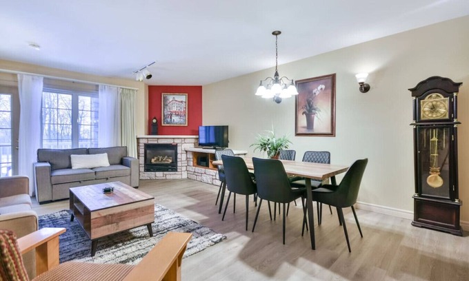 Oro-Medonte Condo | Closest Building to the Ski Hill