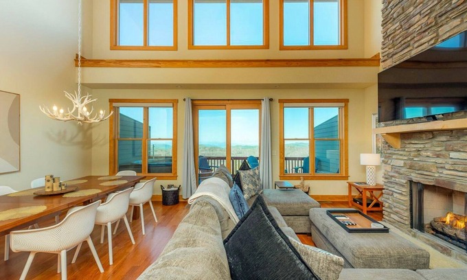 Wolf Laurel House | Cloud Dancer | Spacious retreat with amazing views & hot tub