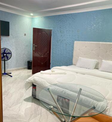 Ndola Cabin | Cloud Nine Lodge
