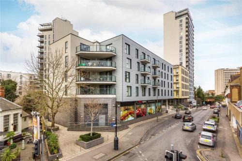 Woking Apartment | Cloud9SA at Woking Central