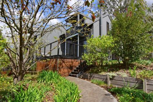 Kangaroo Valley House | Cloudsong Chalet 2 Close to the village centre