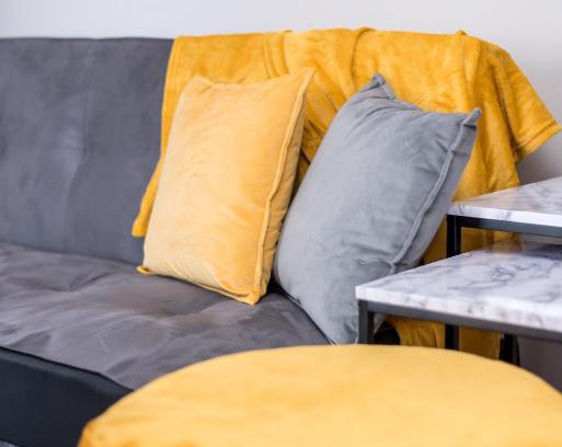 Montrose Apartment | Clova Apartment
