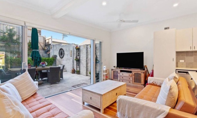 Clovelly House | Clovelly Beach House