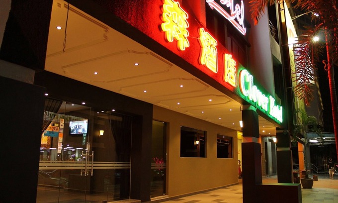 Bandar Baru Permas Jaya Hotel | Clover Hotel