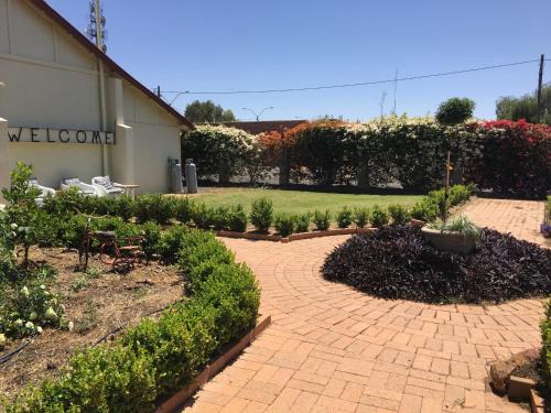 Cunnamulla Hotel | Club Boutique Hotel Cunnamulla