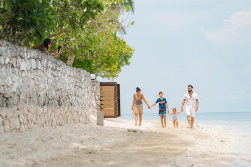Moalboal Resort | Club Serena Resort