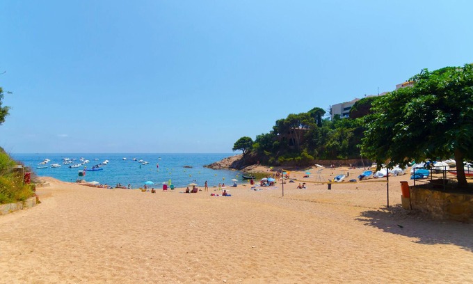 Salionc Villa | Club Villamar - Rent your holiday and relax in this beautiful home