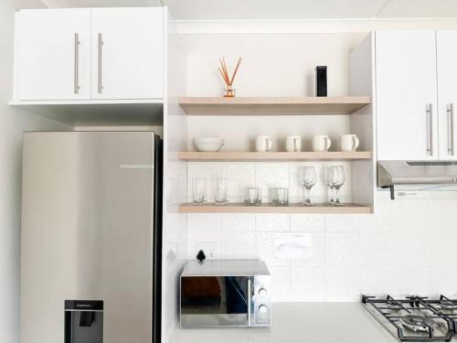 Bloubergstrand Apartment | Coastal Beach & Mountain Retreat