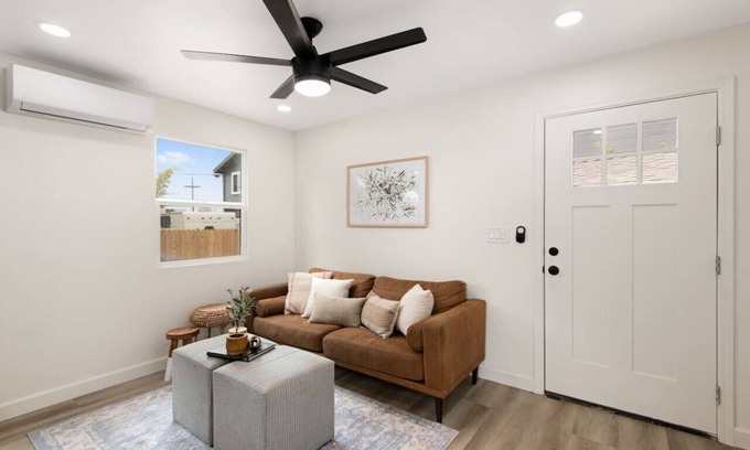 Imperial Beach House | Coastal Charm - 1/1 - Close to All