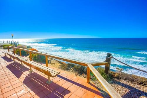 Solana Beach Apartment | Coastal Chic Style Condo SBTC 128