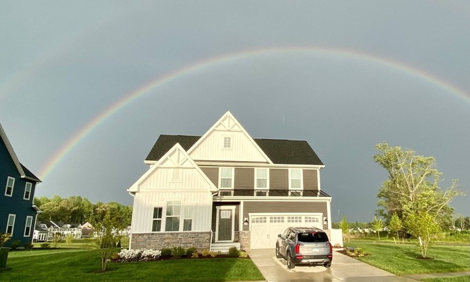 Lewes House | Coastal Club WATERFRONT Home 5BR 4Bth, 3 Ensuites Sleeps 12