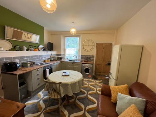 Hartland House | Coastal cottage ‘The Old Bank’
