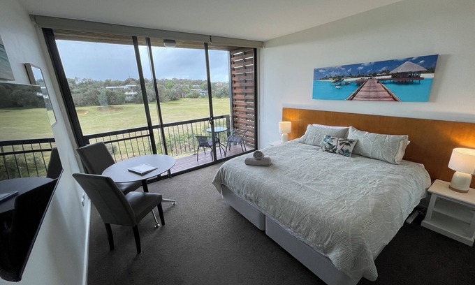Fingal Resort | Coastal Cove Suite with balcony - close to hot springs.