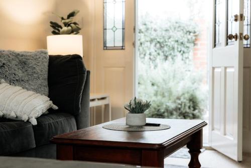 Middleton Beach House | Coastal Garden Villa