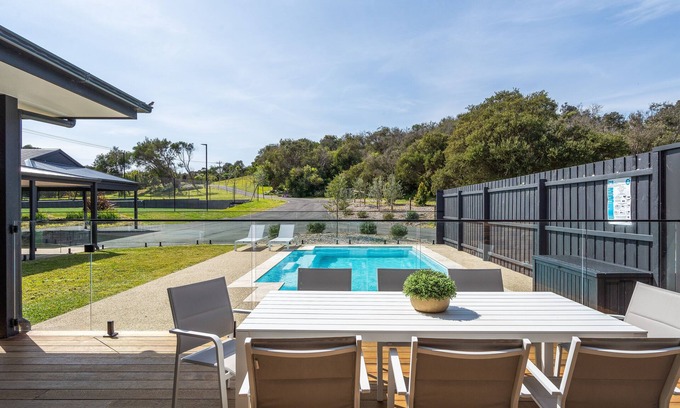 Fingal House | Coastal Luxe - Heated pool, tennis court, sauna, privately set on gated acreage
