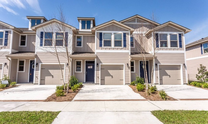 South Pensacola House | *Coastal Luxury & Comfort* Best location