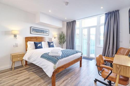 Walton on the Naze Apartment | Coastal Nest - Premium flat,3 Minutes to the Beach