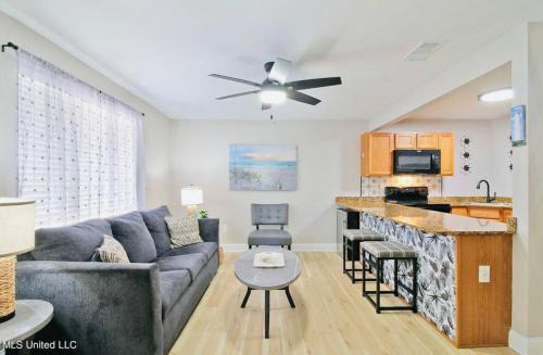 Biloxi Apartment | Coastal Shores Condo
