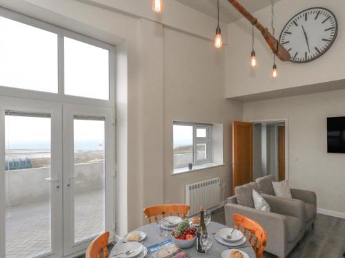 Southwell House | Coastguard View