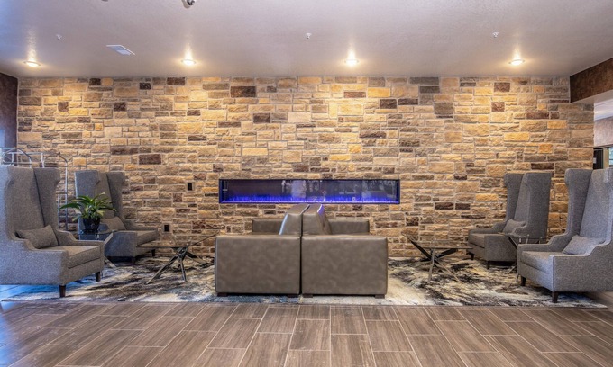 Rhinelander Hotel | Cobblestone Hotel & Suites - Rhinelander