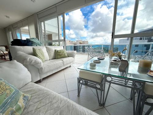 Riviera de Sao Lourenco Apartment | Cobertura com Piscina Privativa e Vista Mar