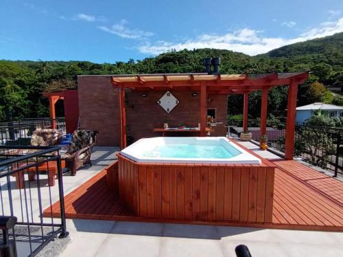 Alto Ribeirao Leste Apartment | Cobertura Duplex com Jacuzzi Privativa.